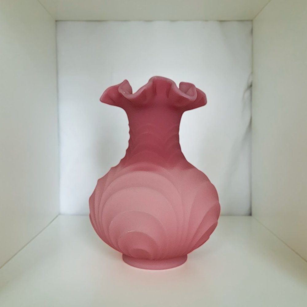 FENTON Pink Ombre Satin Draped Ruffle Vase